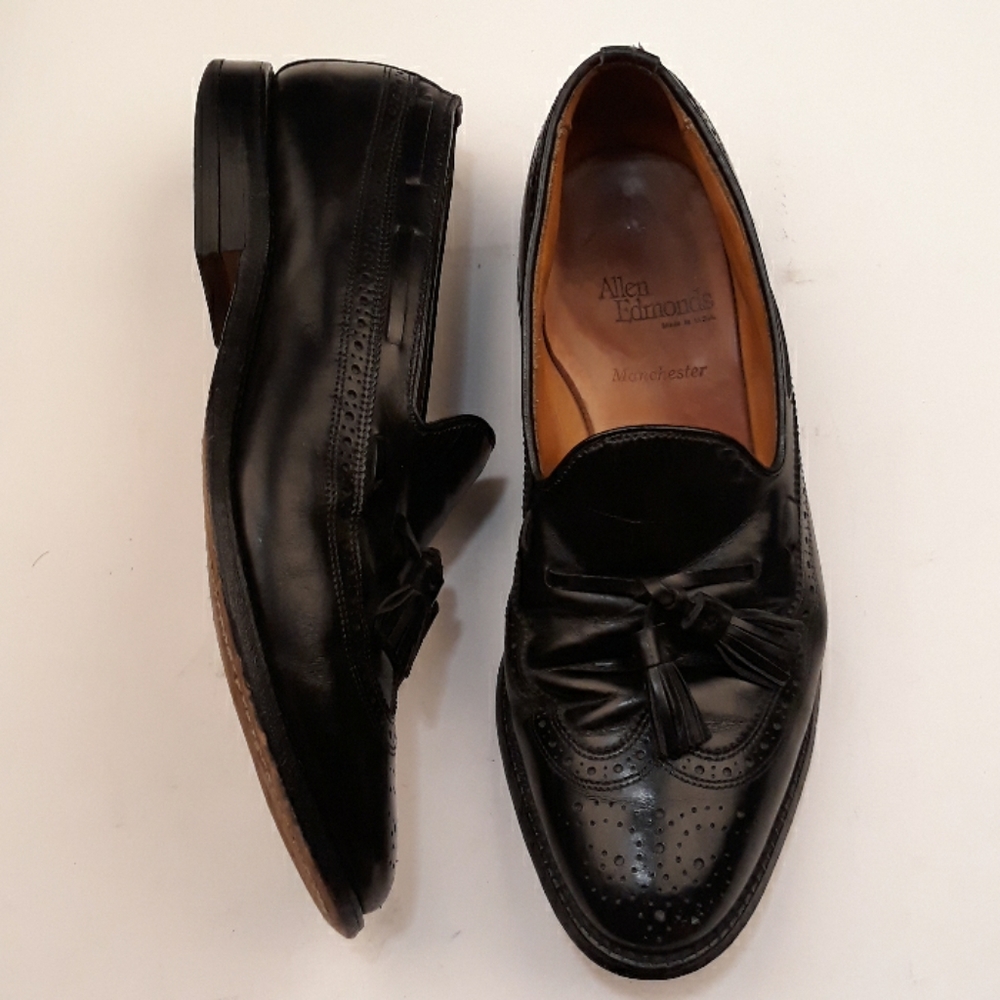 ALLEN EDMONDS Manchester Black Leather 9.5 D Mens Tassel Loafers‎
